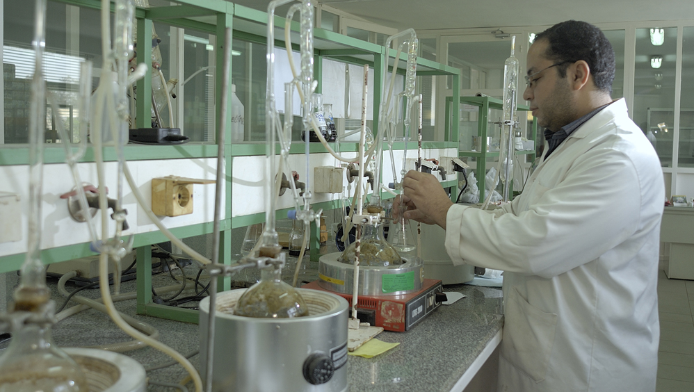 Medical Research 100% Organic - Heliopolis University for Sustainable Development